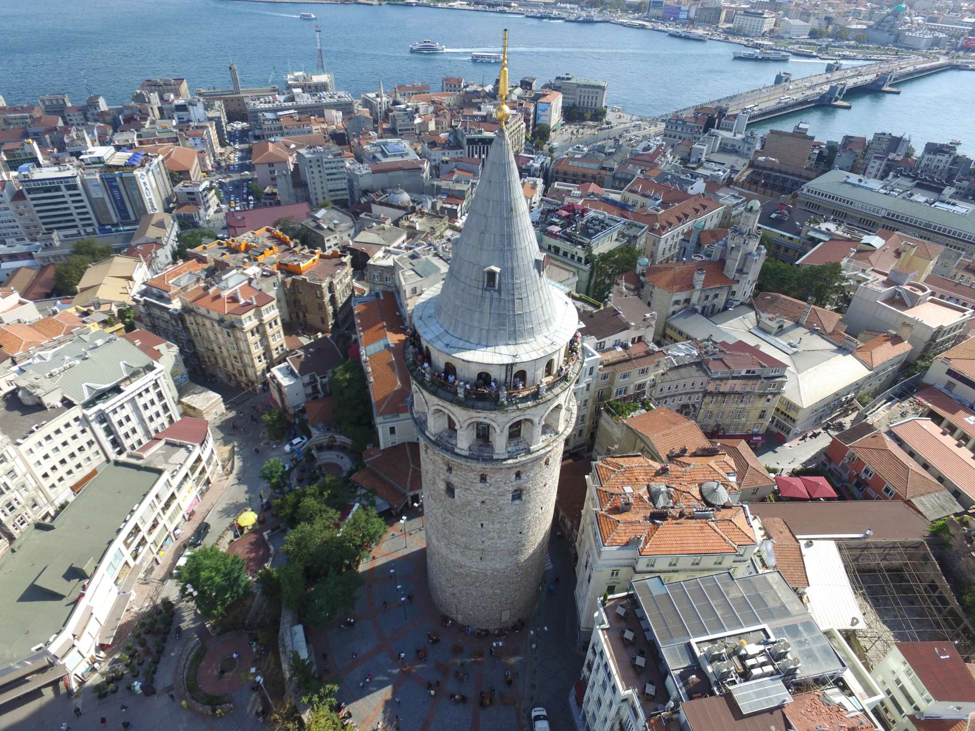 galata kulesi dron manzarası resmi